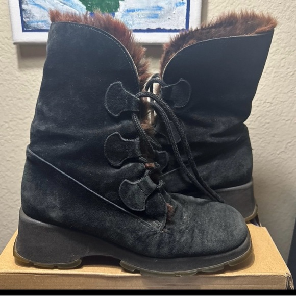 Blondo Shoes - Blondo Black Suede Winter Boots with Fur Trim vintage women’s 6
